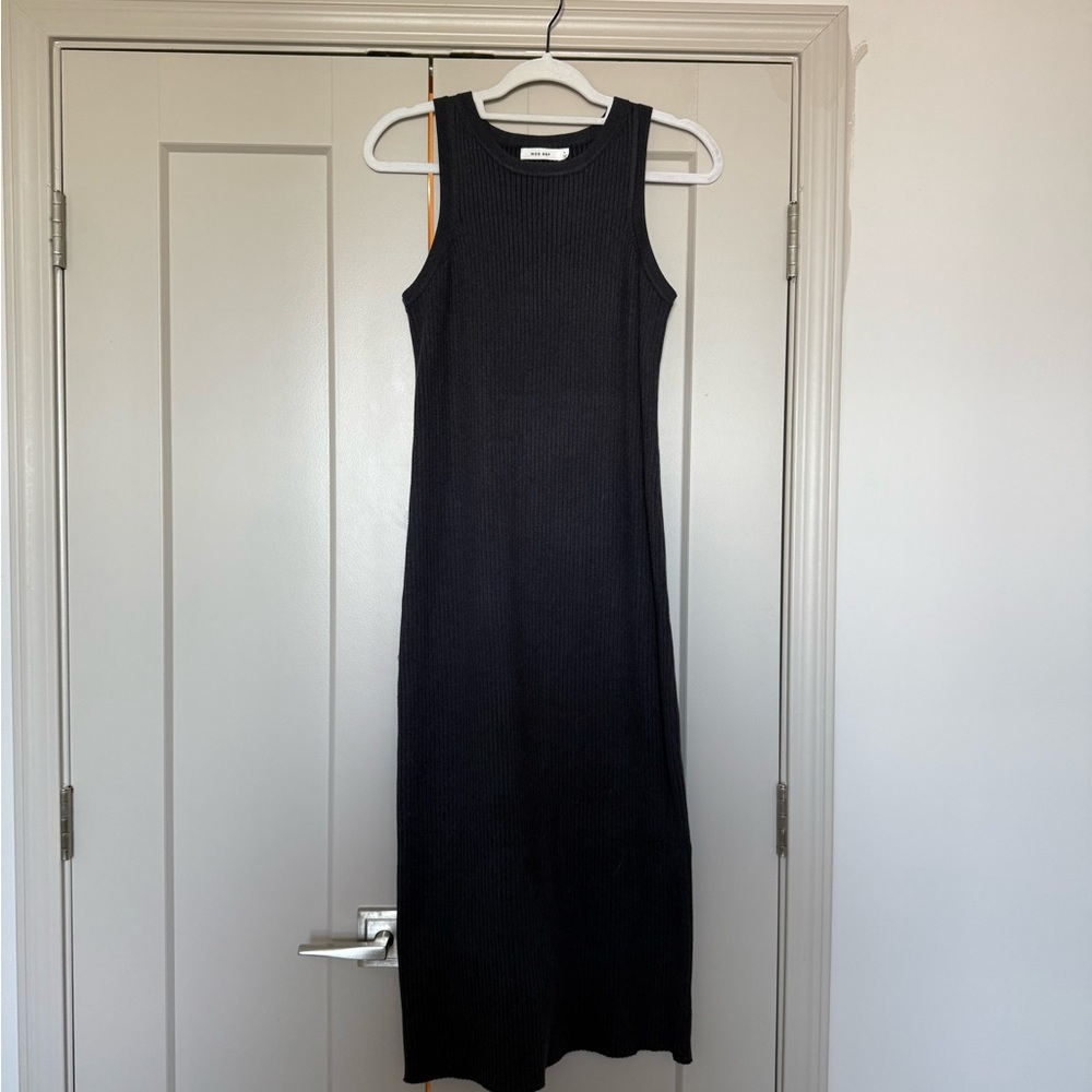 Mod Ref Dark Grey Ribbed Knit Dress